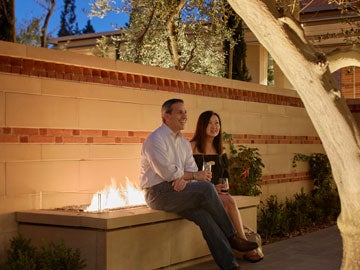 https://www.luskinconferencecenter.ucla.edu/wp-content/uploads/2017/10/Appreciation_PlateiaCouple_Subpage_360x270-1.jpg