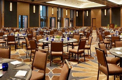 https://www.luskinconferencecenter.ucla.edu/wp-content/uploads/2018/05/centennial-ballroom-small.jpg
